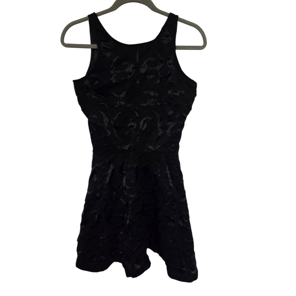 ModCloth‎ Black Textured Damask Fit and Flare Sleeveless Cocktail Dress Womens S